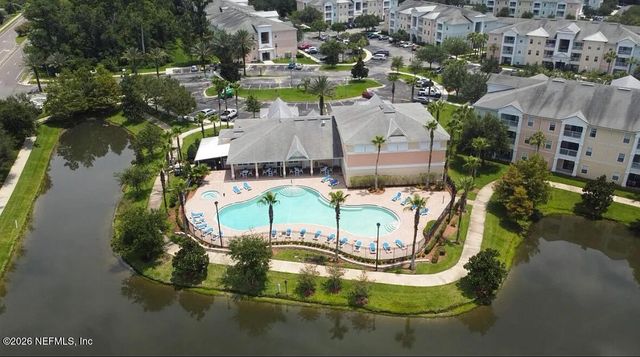 8227 LOBSTER BAY Court 106, Jacksonville, FL 32256