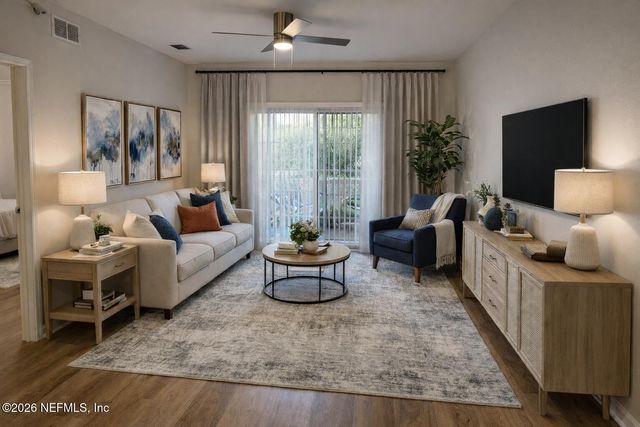 8227 LOBSTER BAY Court 106, Jacksonville, FL 32256