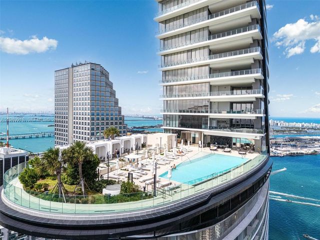 300 Biscayne Boulevard Way 4507W, Miami, FL 33131