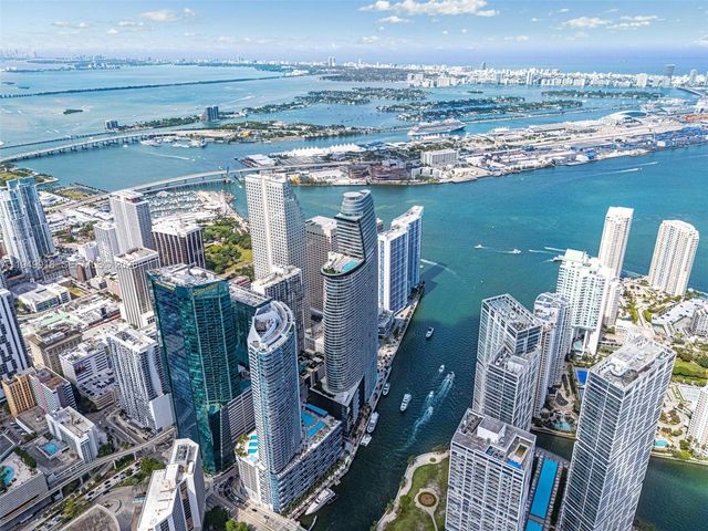 300 Biscayne Boulevard Way 4507W, Miami, FL 33131