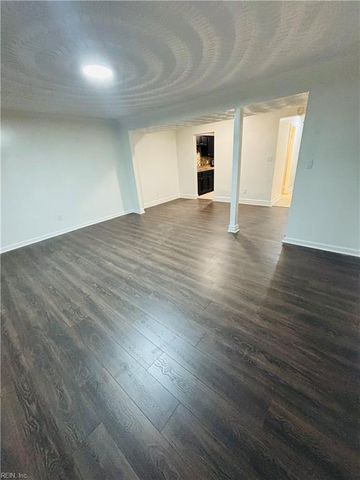 1646 Darren CIR, Portsmouth, VA 23701