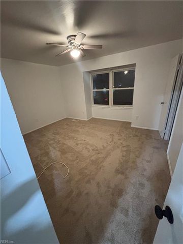 1646 Darren CIR, Portsmouth, VA 23701