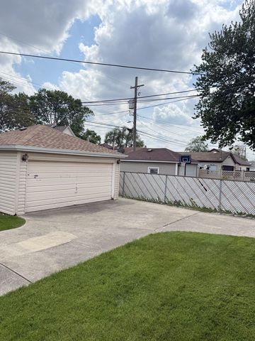 3725 W 80th Street, Chicago, IL 60652