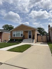 3725 W 80th Street, Chicago, IL 60652