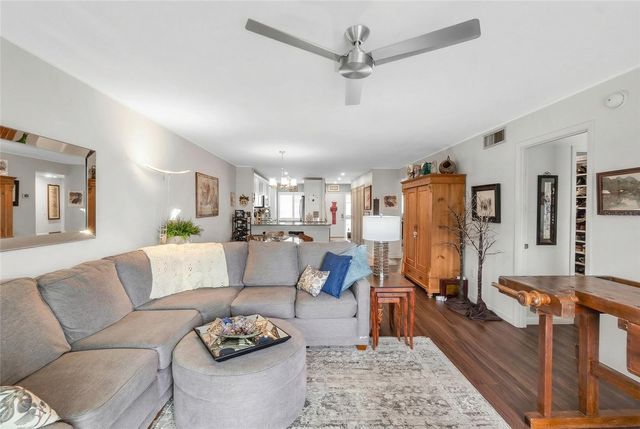 1650 1ST AVENUE W 307B, Bradenton, FL 34205