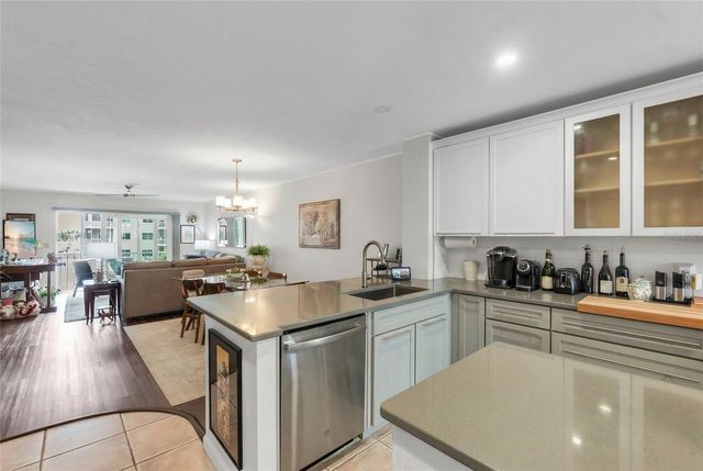 1650 1ST AVENUE W 307B, Bradenton, FL 34205