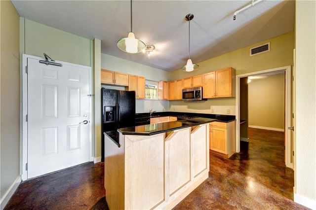 711 W 26th ST 506, Austin, TX 78705