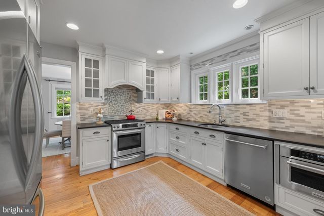 1111 ARGONNE DR, Baltimore, MD 21218
