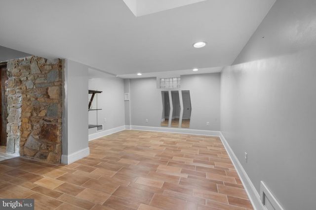1111 ARGONNE DR, Baltimore, MD 21218