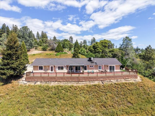 39380 Suncrest Court, Oakhurst, CA 93644