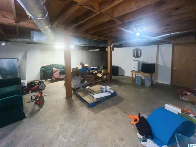 1527 LINDSEY DRIVE SW, Cullman, AL 35055