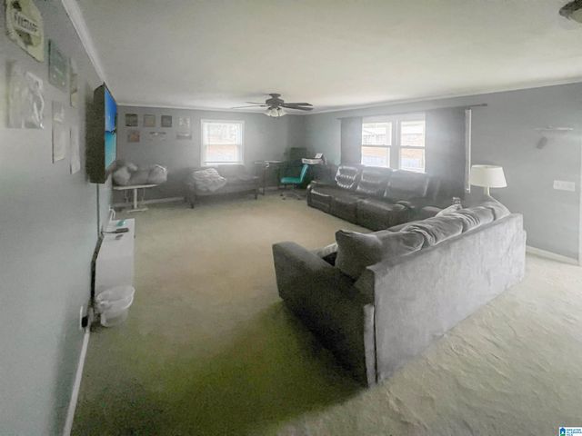 1527 LINDSEY DRIVE SW, Cullman, AL 35055