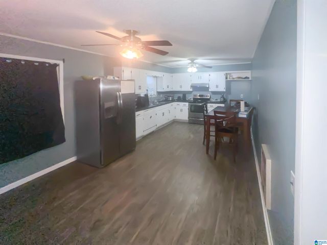 1527 LINDSEY DRIVE SW, Cullman, AL 35055