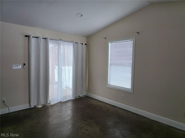 5799 N Park Avenue, Warren, OH 44481