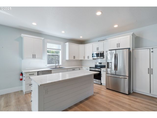 1730 Wayfarer Ln, Netarts, OR 97143