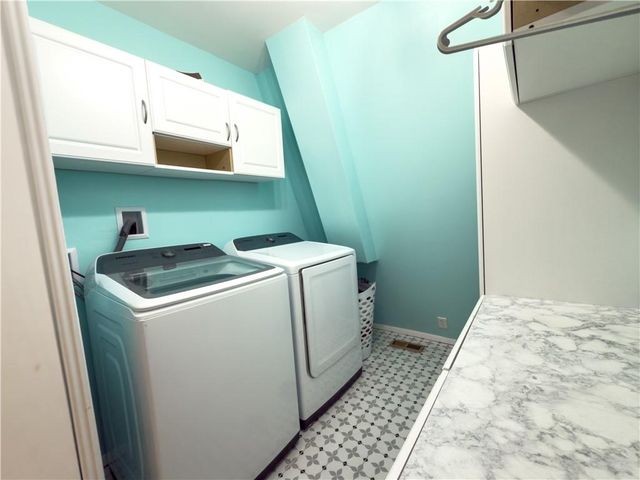 1017 NE 250 Road, Knob Noster, MO 65336