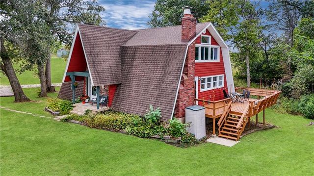 1017 NE 250 Road, Knob Noster, MO 65336