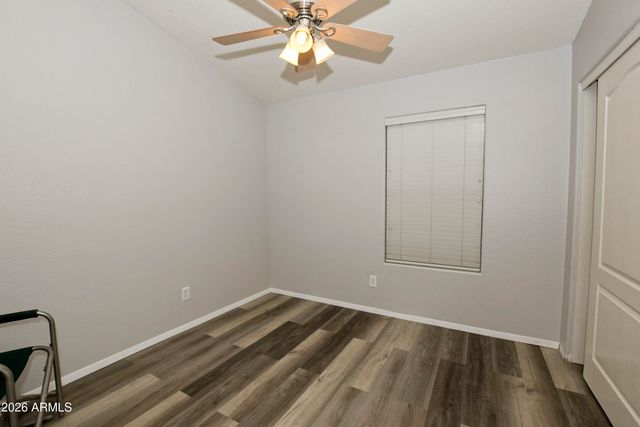 10221 W DALEY Lane, Peoria, AZ 85383