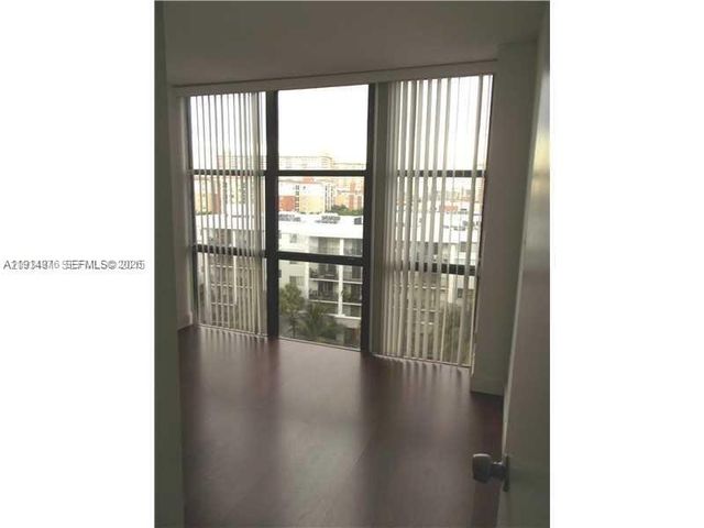 17021 N Bay Rd 803, Sunny Isles Beach, FL 33160