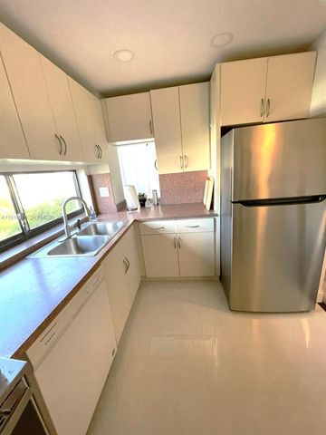 17021 N Bay Rd 803, Sunny Isles Beach, FL 33160