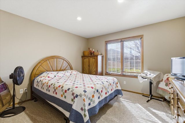 4441 S Lafontaine Avenue, Springfield, MO 65810