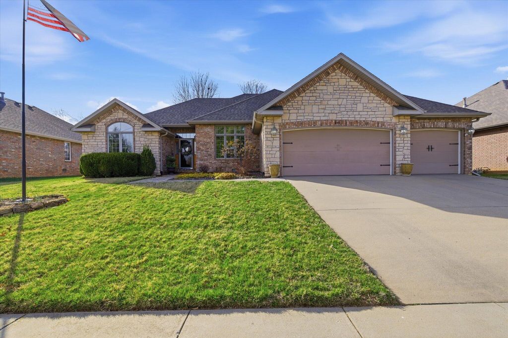 4441 S Lafontaine Avenue, Springfield, MO 65810