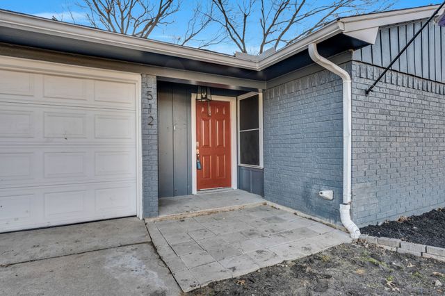 512 Virginia Avenue, Waxahachie, TX 75165