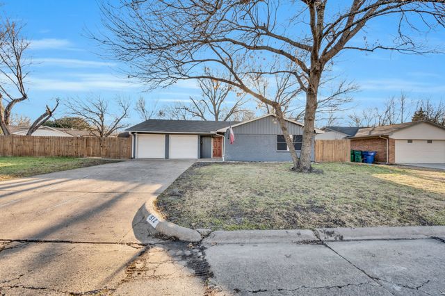 512 Virginia Avenue, Waxahachie, TX 75165