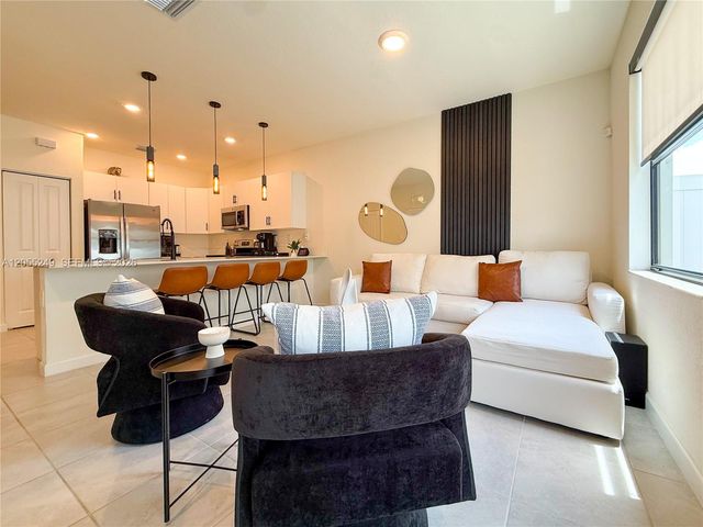 11432 W 32nd Lane, Hialeah, FL 33018