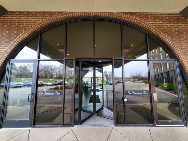 1 Renaissance Place 400, Palatine, IL 60067