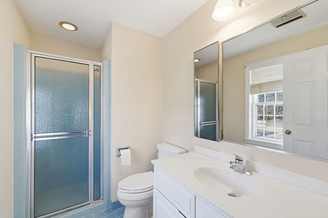 143 East Street 143, Lexington, MA 02420