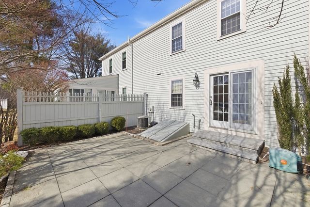 143 East Street 143, Lexington, MA 02420