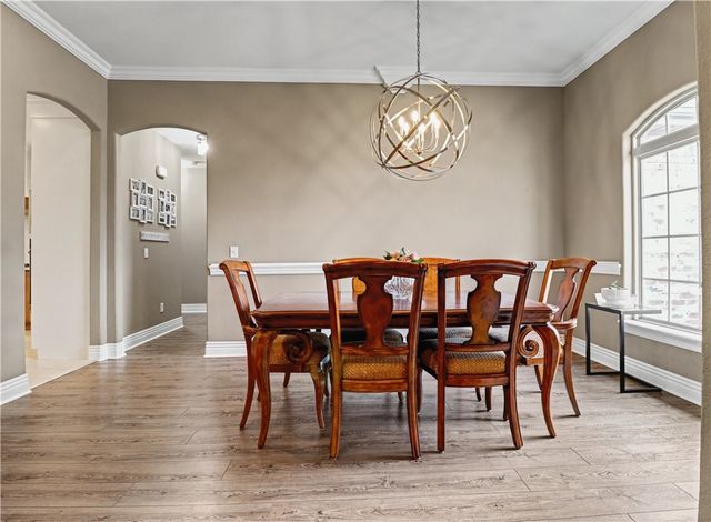 2004 Nutmeg Street, Bentonville, AR 72713