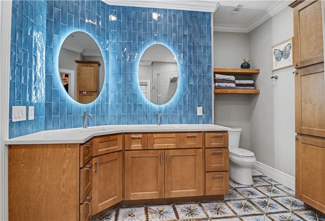 2004 Nutmeg Street, Bentonville, AR 72713