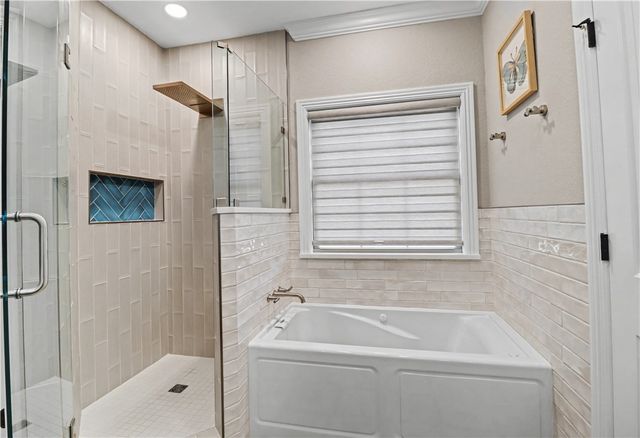 2004 Nutmeg Street, Bentonville, AR 72713