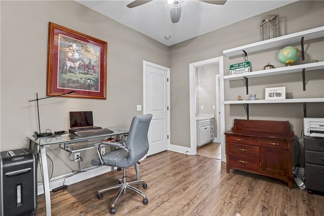 2004 Nutmeg Street, Bentonville, AR 72713