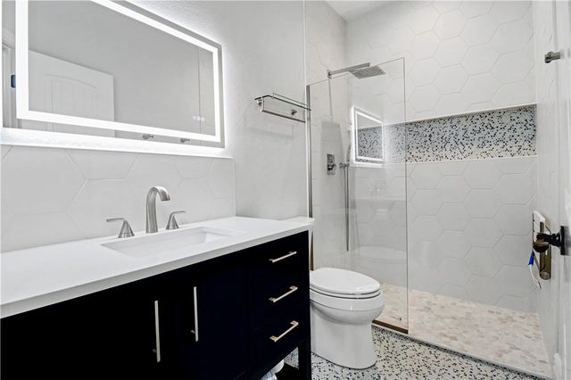 2004 Nutmeg Street, Bentonville, AR 72713