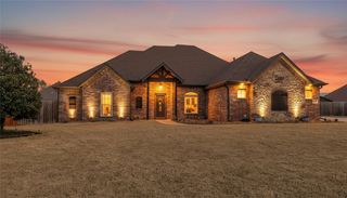 2004 Nutmeg Street, Bentonville, AR 72713