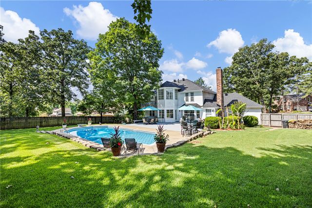 504 Heartland Drive, Russellville, AR 72802