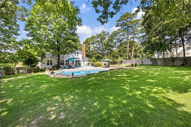 504 Heartland Drive, Russellville, AR 72802