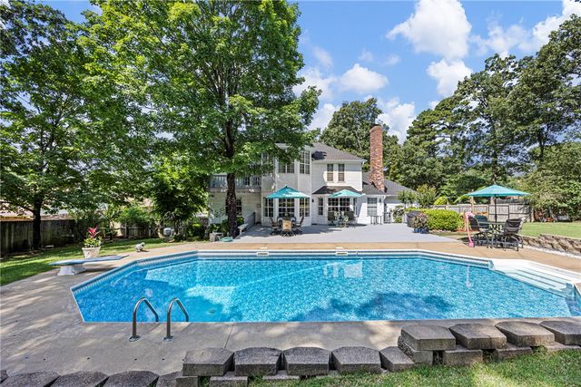 504 Heartland Drive, Russellville, AR 72802