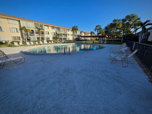4500 N Federal Highway 303, Lighthouse Point, FL 33064