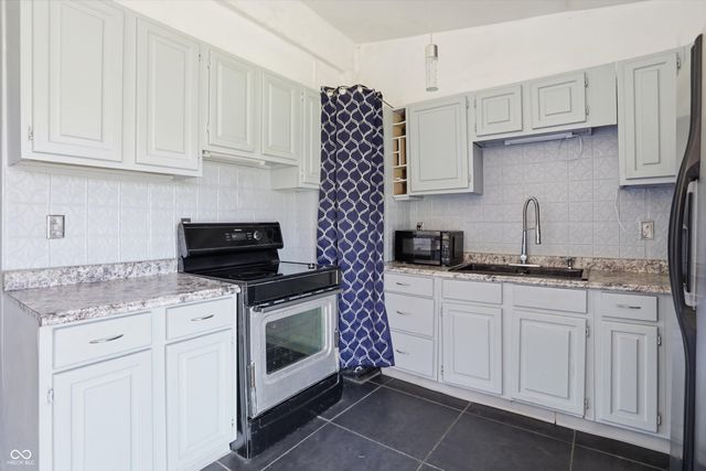 238 S 24th Street, New Castle, IN 47362