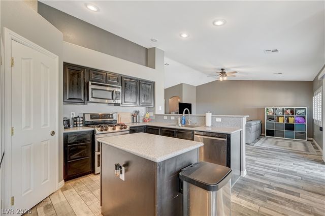 10308 Chestnut Sweet Street, Las Vegas, NV 89131