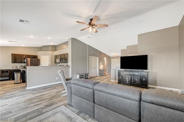 10308 Chestnut Sweet Street, Las Vegas, NV 89131