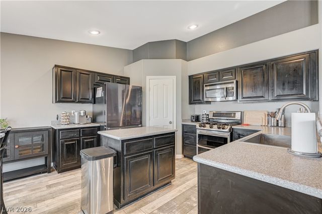 10308 Chestnut Sweet Street, Las Vegas, NV 89131