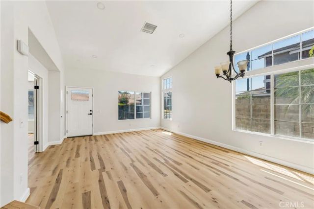 1233 CANTARA ST, Colton, CA 92324