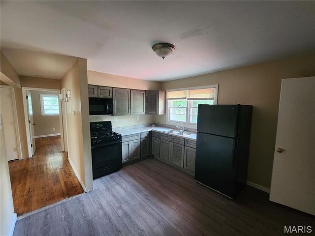 1201 Walker Avenue, Spanish Lake, MO 63138