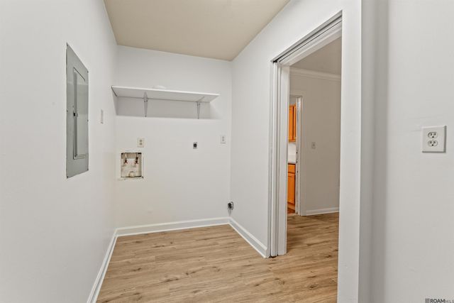 2351 Sweetleaf St, Baton Rouge, LA 70816