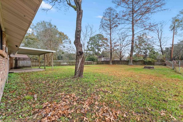 2351 Sweetleaf St, Baton Rouge, LA 70816